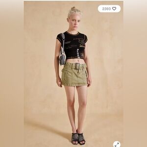 Urban outfitters flower market tee